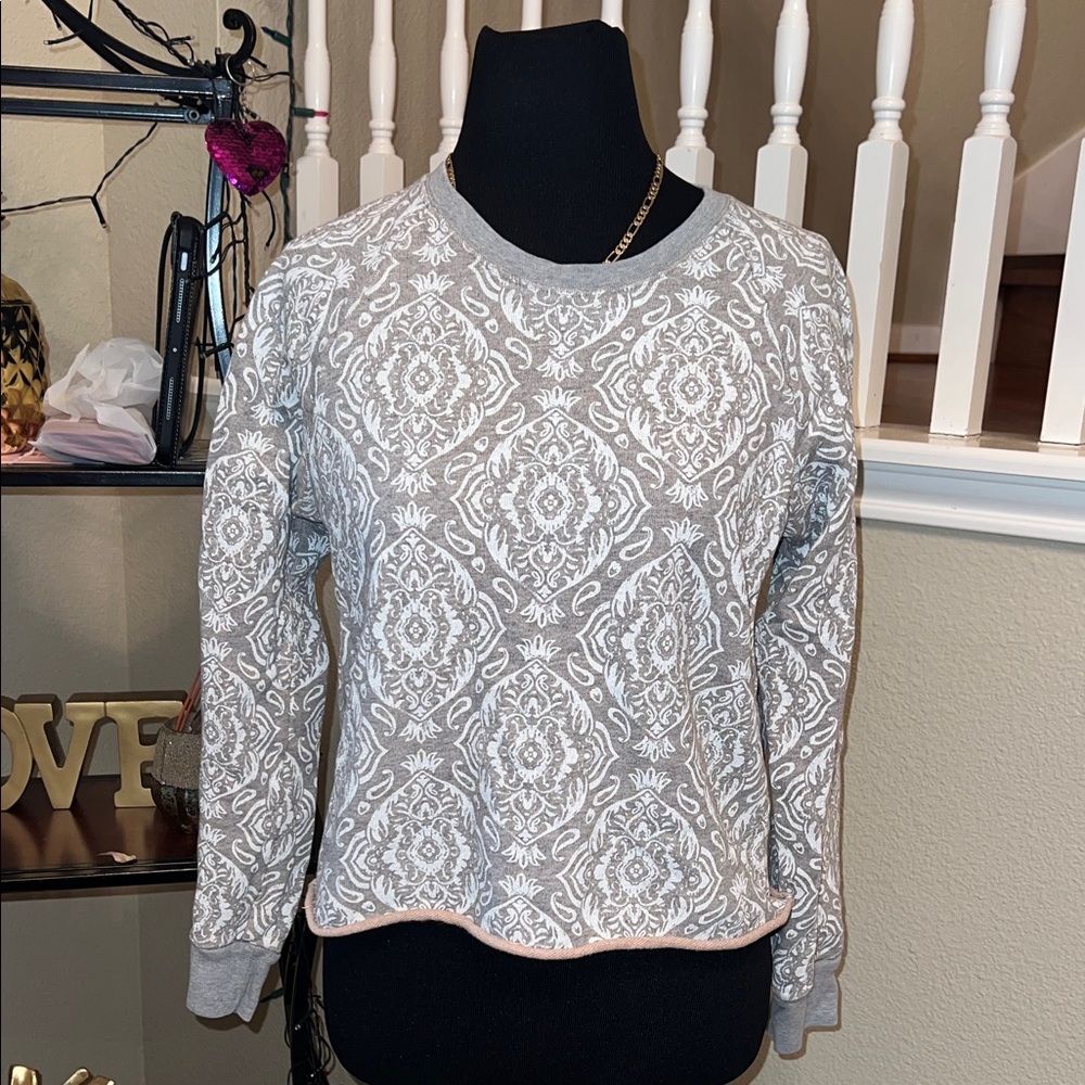 J. Crew Gray and White Patterned Women's Sweatshirt